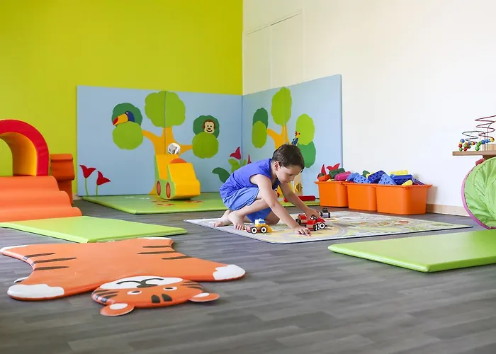 Village Vacances Le Petit Bec 假日公园 2*